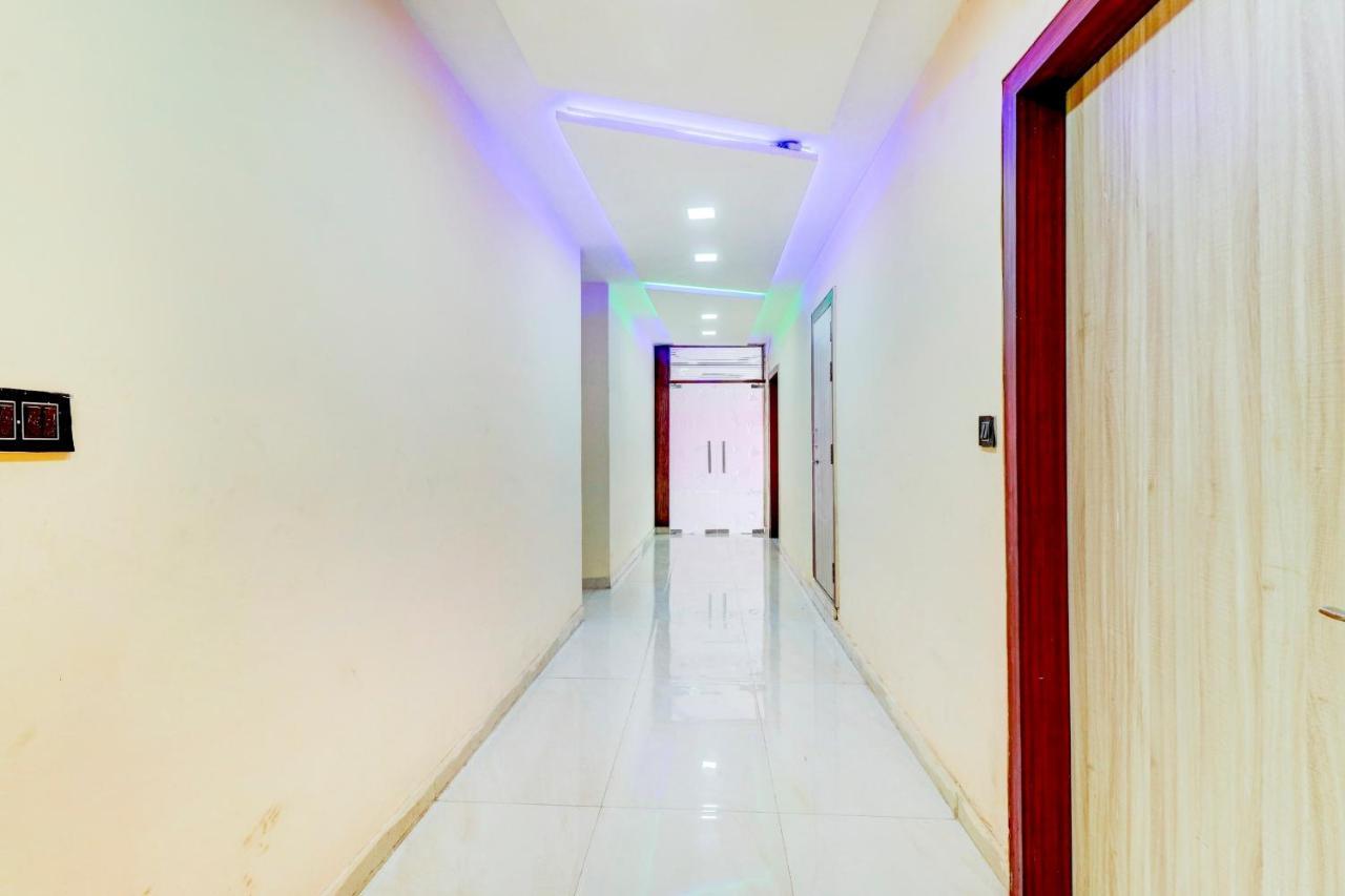 Oyo Flagship 73009 Hotel City Inn Dayal Bagh Eksteriør billede