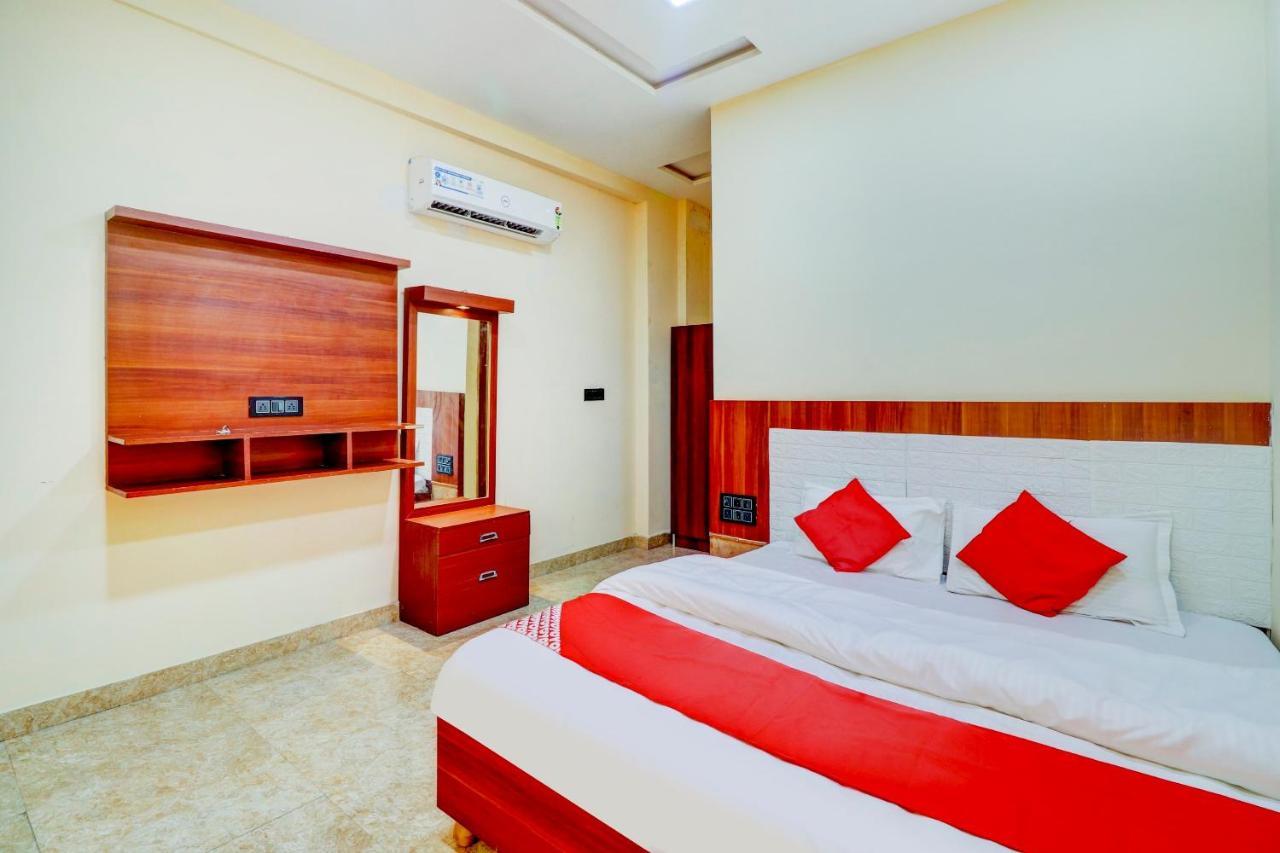 Oyo Flagship 73009 Hotel City Inn Dayal Bagh Eksteriør billede