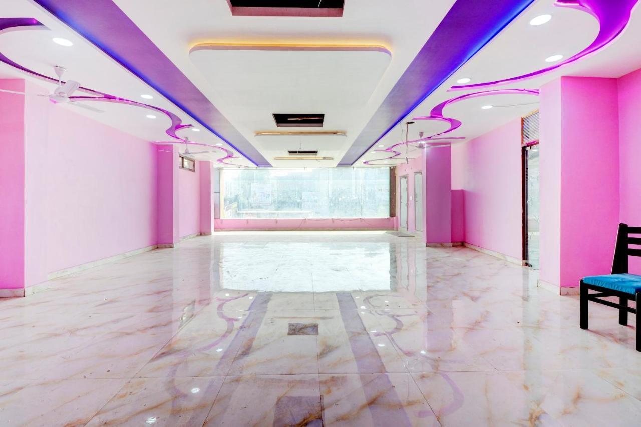 Oyo Flagship 73009 Hotel City Inn Dayal Bagh Eksteriør billede
